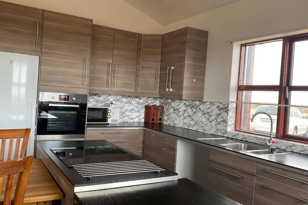 Eaglerock Guesthouse And Tours Kirkjubæjarklaustur エクステリア 写真